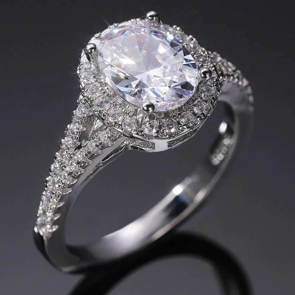 😍Beautiful Oval Crystal Zircon Silver Classic Wedding Ring for Women, L109